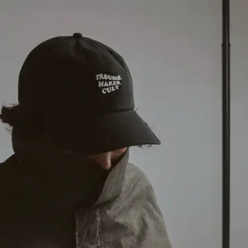 کاور LXNGVX