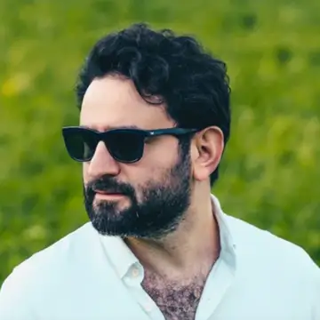 کاور Komeil Nasri