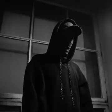 کاور lxst cxntury