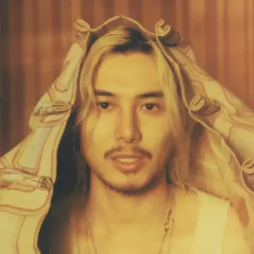 کاور Fujii Kaze
