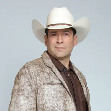 کاور Bobby Pulido
