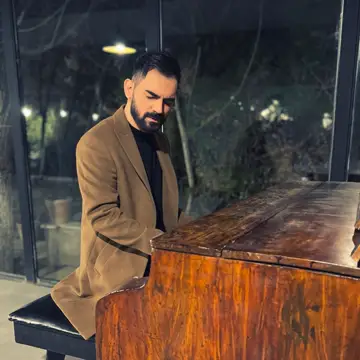 کاور Hooman Iranmanesh