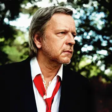 کاور Renaud