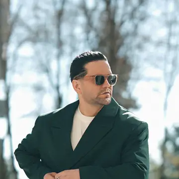 کاور Saliyar