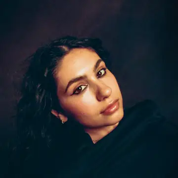 کاور Alessia Cara