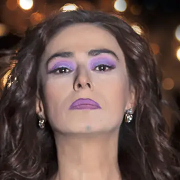 کاور Yıldız Tilbe