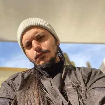 کاور BigRez