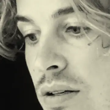 کاور Isak Danielson