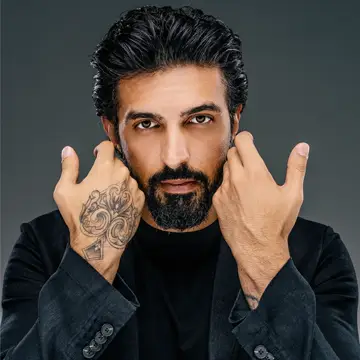 کاور Merab Amzoevi
