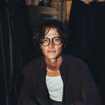 کاور David Kushner