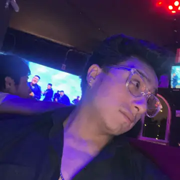 کاور Lenar