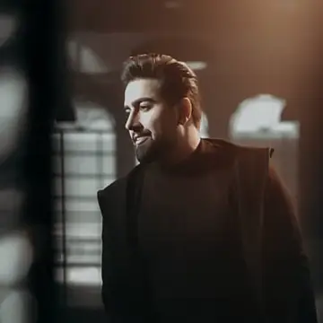 کاور Masoud Karami