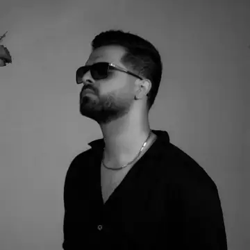کاور Alireza Moradian