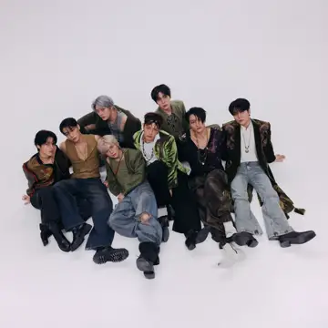 کاور ATEEZ