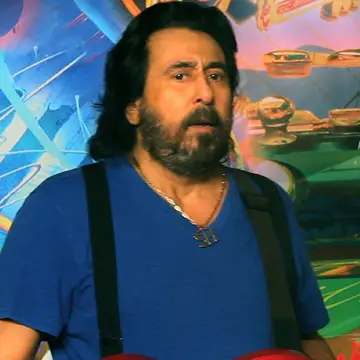 کاور آهنگ Vavayla Labe Karoon_2 از شهرام شب‌پره
