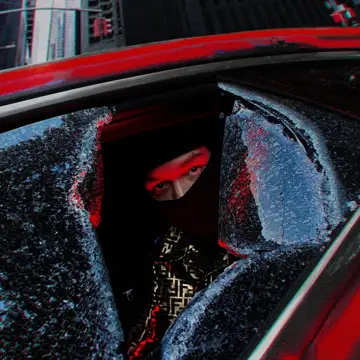 کاور Fendi - Single