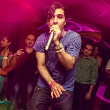 کاور آهنگ Googoosh (Remix) از بابک بیات